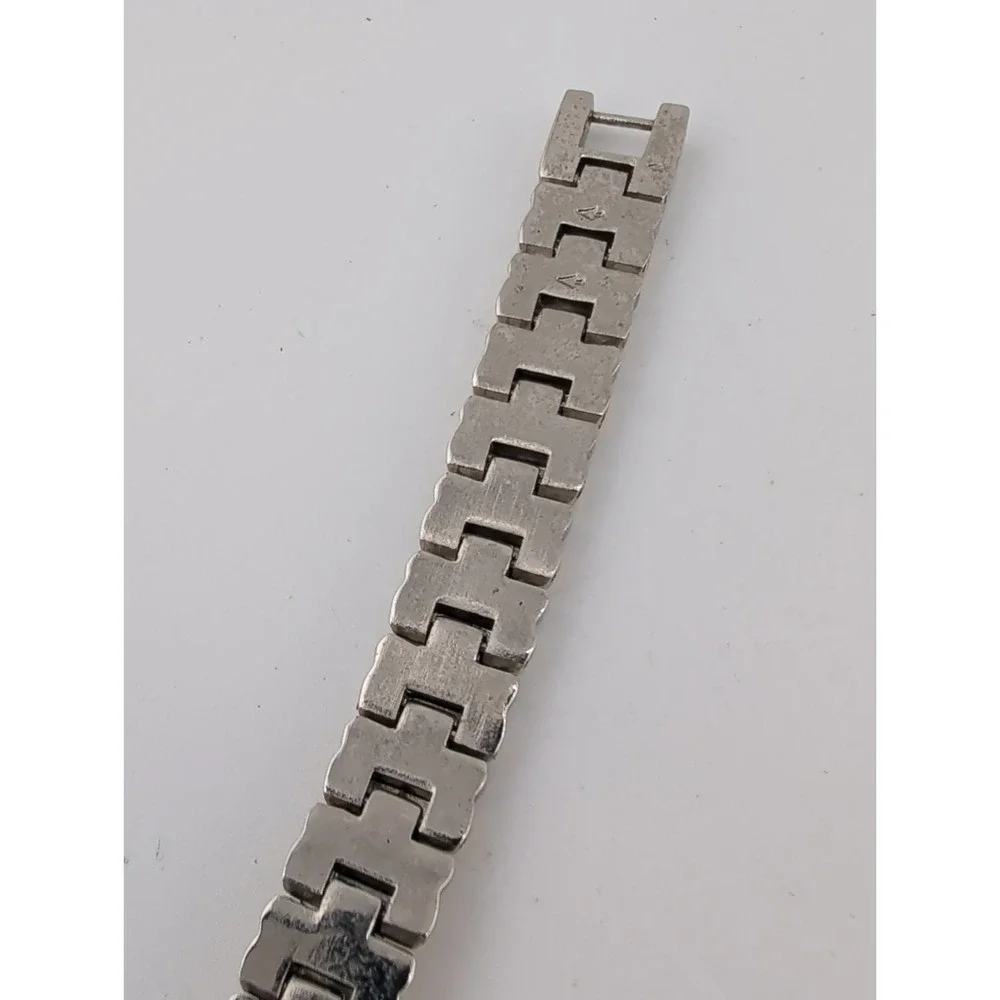 Gloria Vanderbilt II Women's Watch 17mm Case Two Tone 6.75